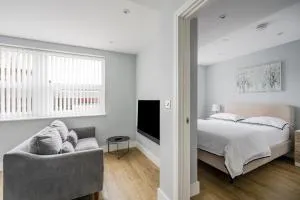 Luxurious 1 bed Apartment in Bond Street, Chelmsford City, with Sky TV