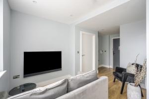 Bond Street Apartment in the Heart of Chelmsford City, Enjoy Sky TV & Modern Comforts