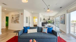 The Carter by AvantStay 2nd Floor Sleeps 48