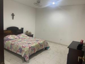 CASA EN FLANDES A 10 MIN DE GIRARDOT
