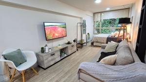 STUDIO EN EL CENTRO, 3 cuadras del centro cívico