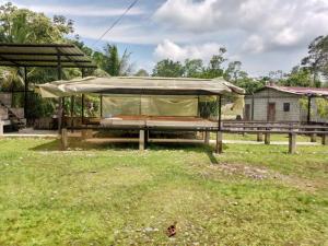 HERMOSO y amplio apartamento