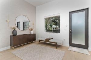 Luxury Miami Oasis with Heated Pool and BBQ Grill