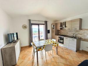 Apartment with a sea-view terrace