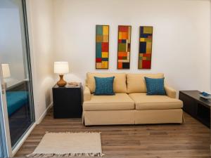 Stylish Venice Escape Near the Marina & Beachfront