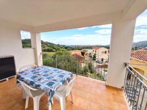 Apartment with a sea-view terrace img19
