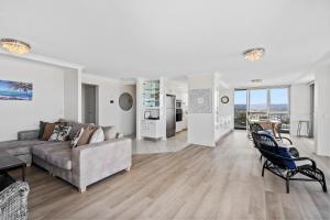 Sunrise to Sunset Burleigh Heads