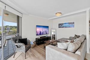 Sunrise to Sunset Burleigh Heads