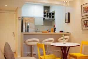 Charm, comfort and great location!