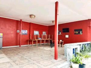 Ashley & Bills Suites NGarden