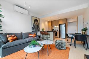 Modern Nostalgia Vintage Cool meets Modern Luxury