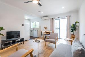 Skyport Hamilton Apartment