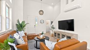 Mauna View by AvantStay 10min to Beach Backyard