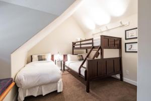 Lake Placid Lodge 18 by Outpost Whistler