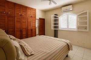 Vista Mar e Ilhabela a 300 m da praia