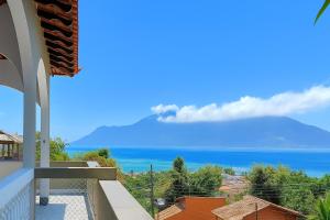 Vista Mar e Ilhabela a 300 m da praia