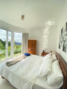 DeSila House and Pool Bangli Near Tukad Cepung Waterfall