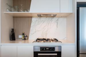 Bright Bowen Hills Apartment, Close to City Life