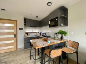 Wifi, Parking, AC, Bien equipado, 5 min del centro y todo cerca