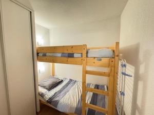 Appartement lumineux, accès jardin, proche pistes, parking privé - FR-1-358-313