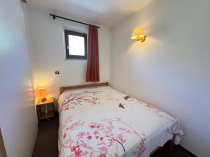 Studio 4 pers confort avec balcon proche remontées - FR-1-358-297