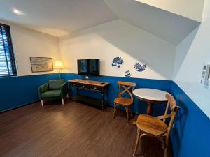 Blu Monkey Boutique Naiharn - Serviced Apartments 2 Bedrooms