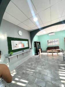 Peaceful Morales Getaway with 3 Spacious Bedrooms