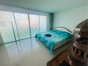 Bangsaray Beach Condo B220 บางเสร่ บีช