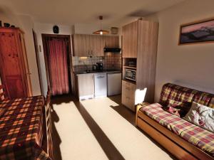 Agréable 2 pièces + coin nuit, 5 pers, St Jean de Sixt - FR-1-458-264