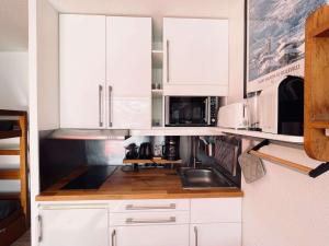 Studio familial au pied des pistes avec parking et casier à ski - FR-1-852-12