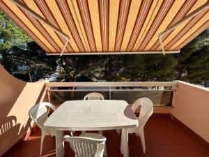 Appartement 6 pers. proche plage avec parking - FR-1-837-65