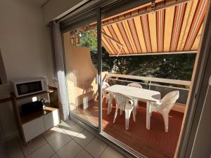 Appartement 6 pers. proche plage avec parking - FR-1-837-65