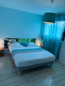 Grande villa avec piscine et spa