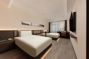 Atour Hotel Harbin Sophia Cathedral Tiandi Street