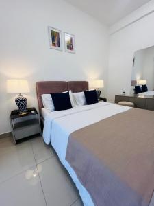 Celestial Negombo Premium Resort Pool View Apartments