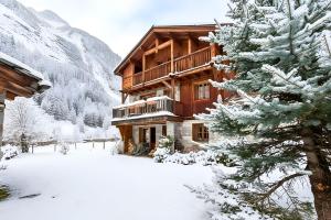 Casa-Chalet Brizolée avec vue sur le lac à Tignes