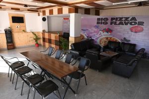 Hotel Kasauli Peak View - Family and Group Stay Apartments