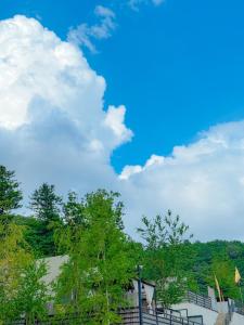 가평 스페인마을 풀램핑 Spanish Village Poolamping