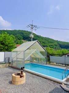 가평 스페인마을 풀램핑 Spanish Village Poolamping