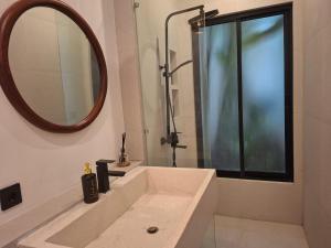 Comfy&Chic 2BD Villa near Cemagi Beach