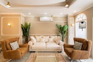 RQ Timeless Phuket Old Town