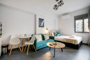 Cassiopeia - Charming Studio & Balcony in Athens