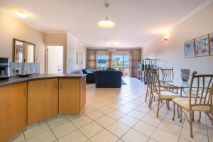 101 Lescalier Cabanas-Paradise at Sea