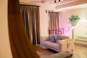 Tere Home Landed Stylish&Warm Flamingo Pinky House