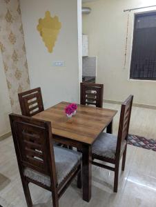 Gauris Adobe In Tapovan Entire 1BHK