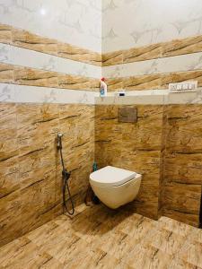 Gauris Adobe In Tapovan Entire 1BHK