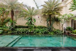 3 BR Tropical villa in canggu kayutulang - PROMO