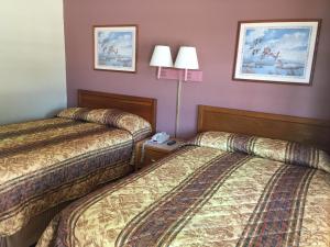 Standard Double Room - Non-Smoking room in Best Value Inn Motel Sandusky