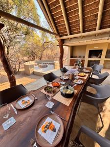 Lodana -next to Crocodile River