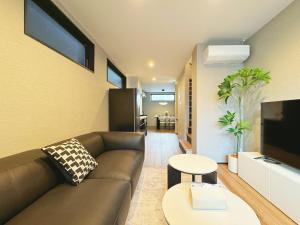 JS暁宅-彩音D irone